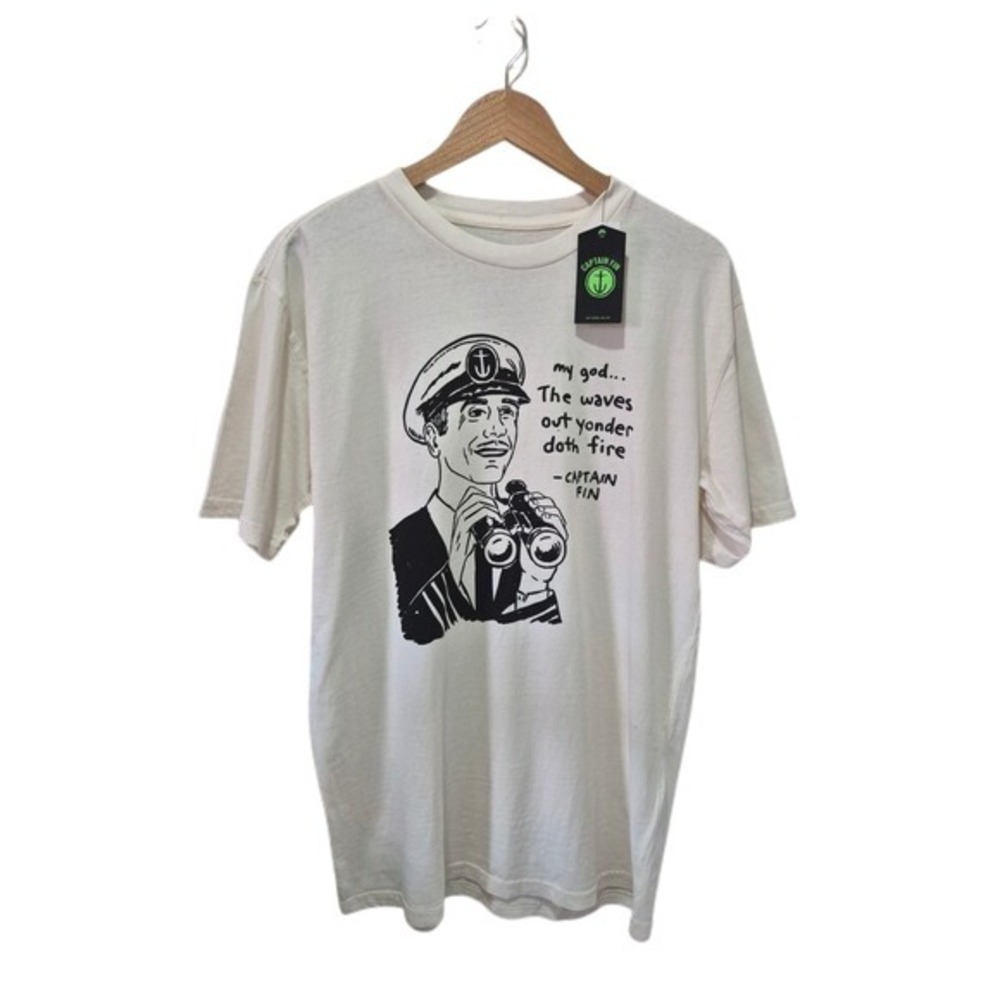 Captain Fin T Shirt Men's M Medium Tillys Graphic Tee Waves Out Yonder Doth Fire